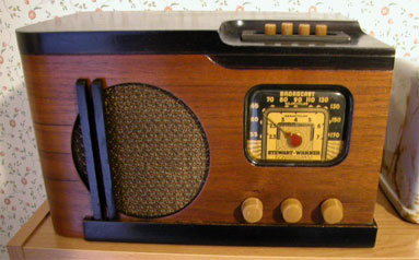 Repairing the "Magic Keyboard" on a Stewart Warner