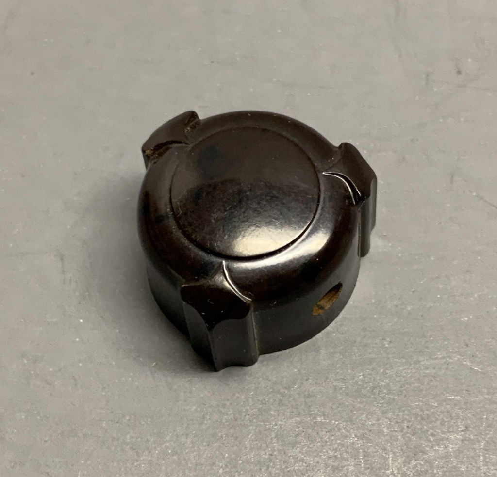 Generic Bakelite Knob